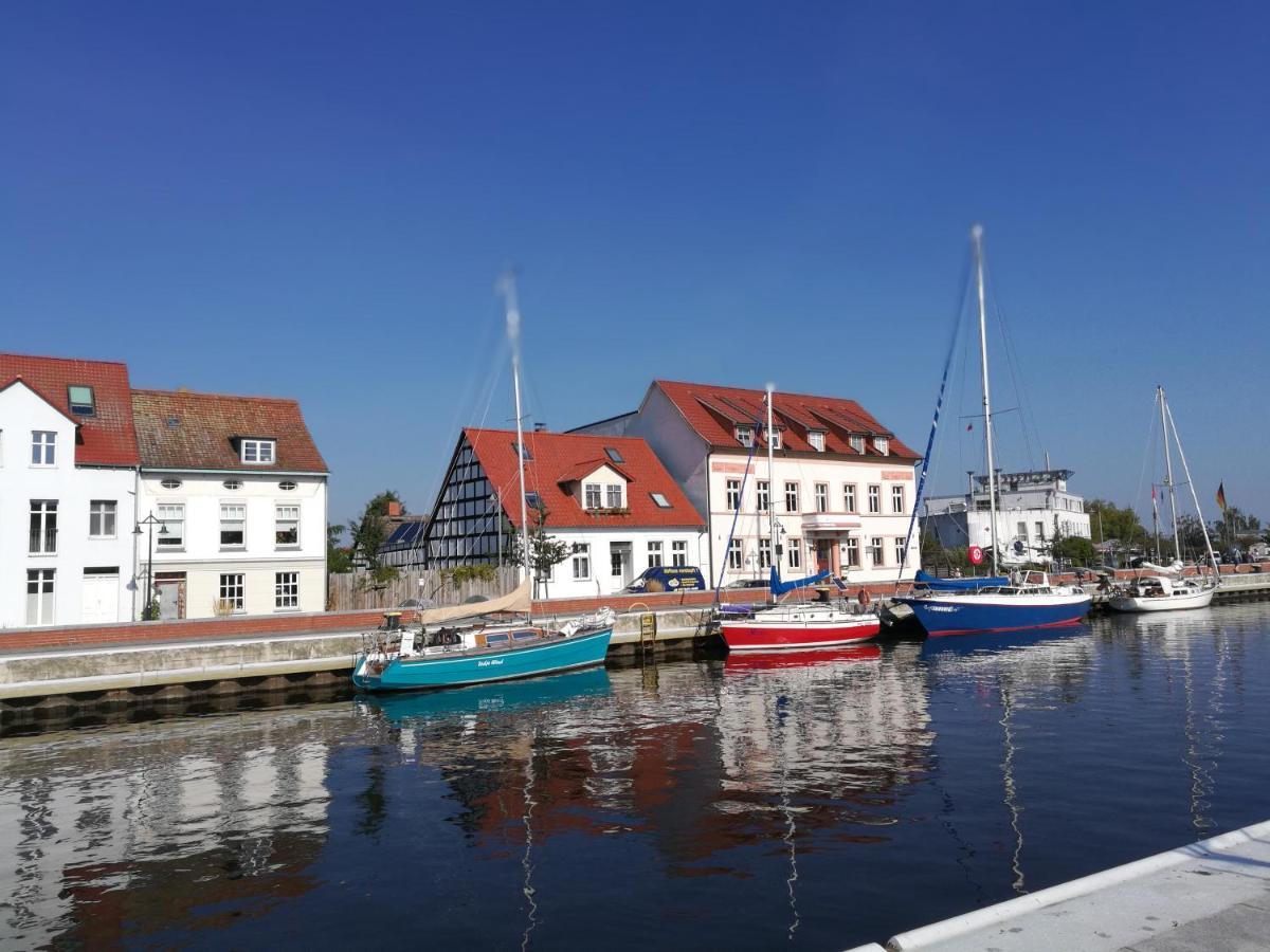Fewo "Hafenblick" Ueckermünde Kültér fotó