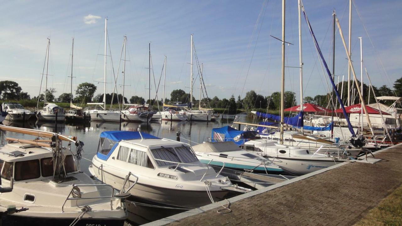 Fewo "Hafenblick" Ueckermünde Kültér fotó