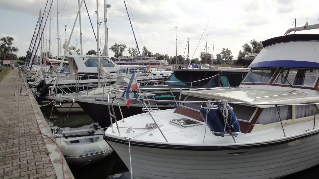 Fewo "Hafenblick" Ueckermünde Kültér fotó